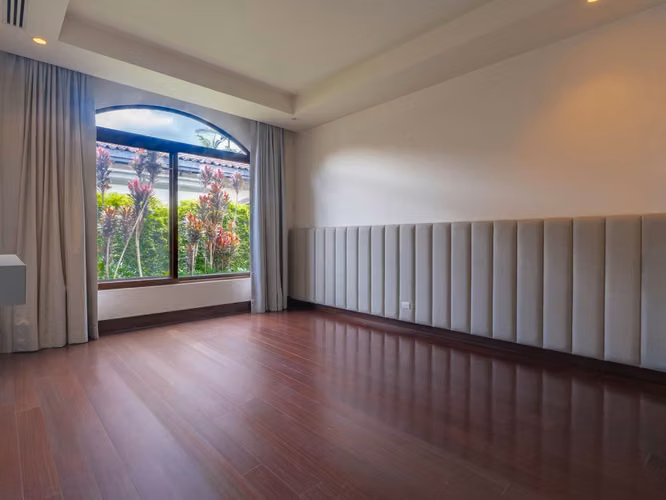 Casa de lujo en venta en Bosques de Lindora – Piscina privada y detalles arquitectónicos únicos* - Imagen 13