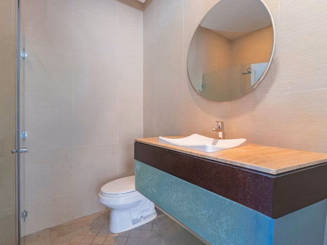 Casa de lujo en venta en Bosques de Lindora – Piscina privada y detalles arquitectónicos únicos* - Imagen 11