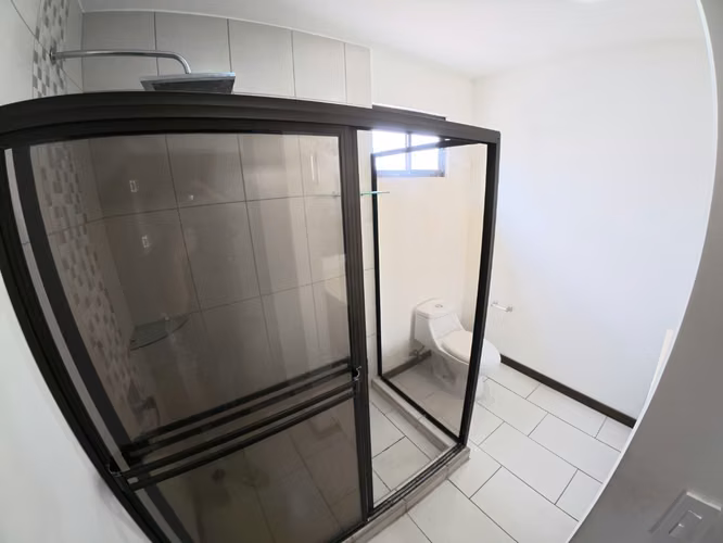 SE VENDE CASA EN CONDOMINIO CERCA DEL CENTRO DE MORAVIA - Imagen 7
