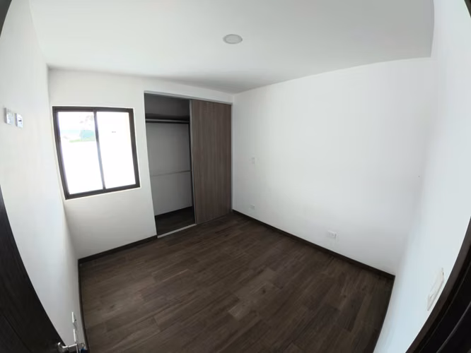 SE VENDE CASA EN CONDOMINIO CERCA DEL CENTRO DE MORAVIA - Imagen 19