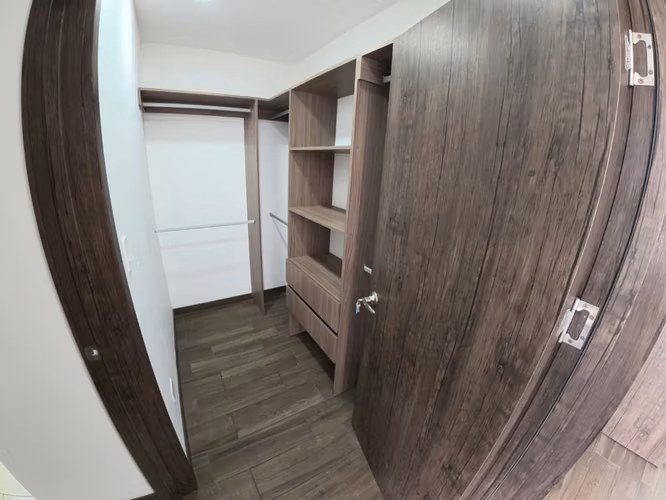SE VENDE CASA EN CONDOMINIO CERCA DEL CENTRO DE MORAVIA - Imagen 4
