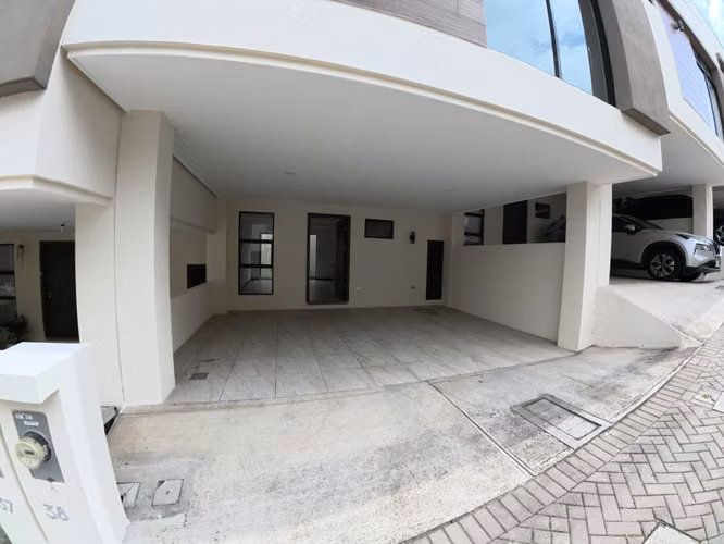 SE VENDE CASA EN CONDOMINIO CERCA DEL CENTRO DE MORAVIA - Imagen 10