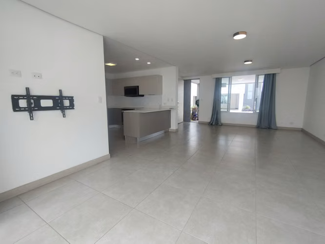 Se Alquila ( Alquiler) Casa en Guachipelín 310 Escazú, Cod GU 1538 - Imagen 14