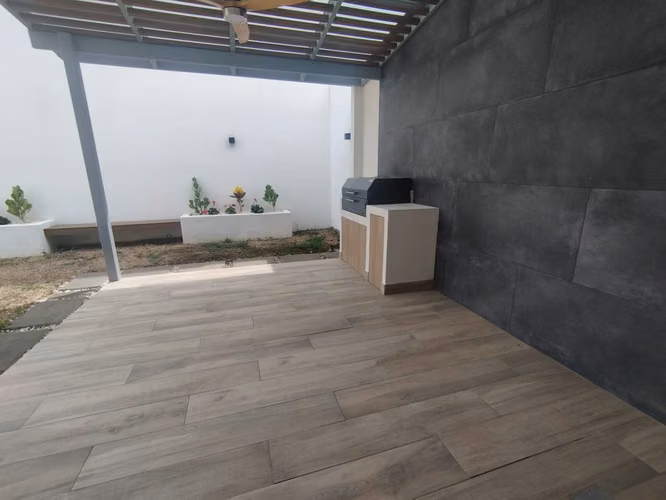Se Alquila ( Alquiler) Casa en Guachipelín 310 Escazú, Cod GU 1538 - Imagen 11