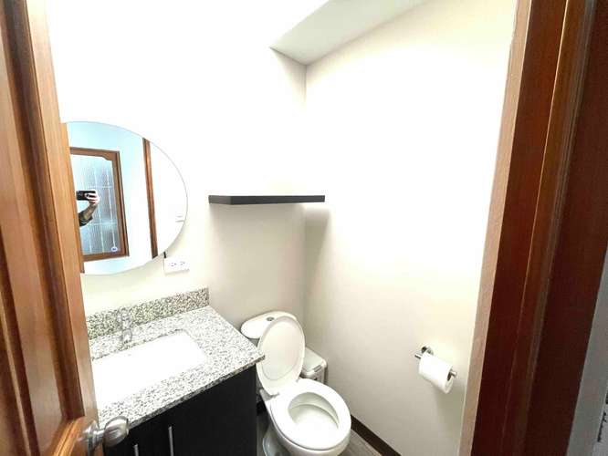 Apartamento amoblado de 3 cuartos en Sabana Sur #