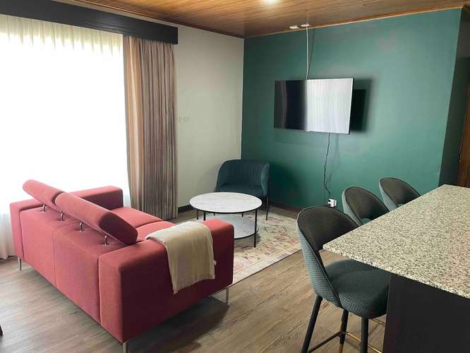 Apartamento amoblado de 3 cuartos en Sabana Sur #