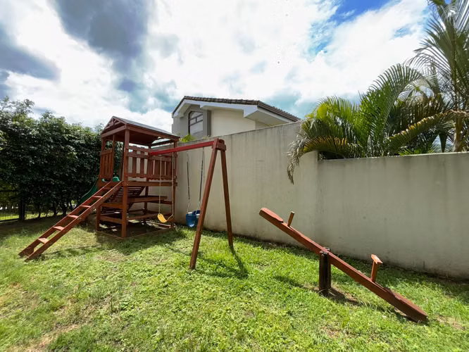 ALQUILER DE CASA EN CONDOMINIO PARQUES DEL SOL ESQUINERA  - Imagen 5