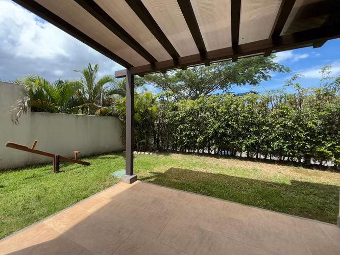 ALQUILER DE CASA EN CONDOMINIO PARQUES DEL SOL ESQUINERA  - Imagen 4