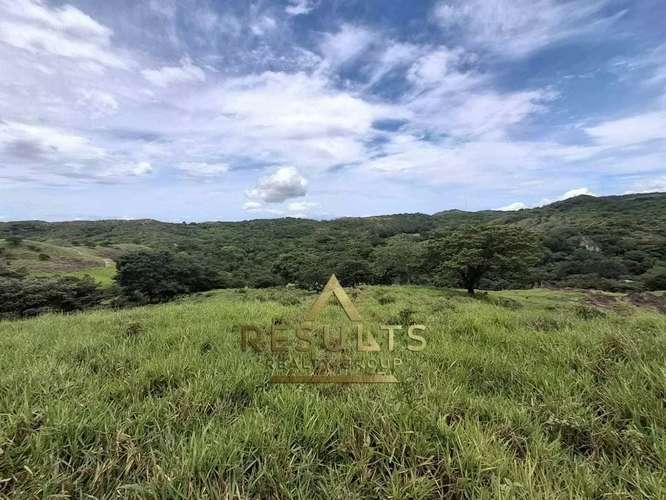 30% Discount! 7 ha (70,000 m2) - Luxury ECO-Spas and Geothermal Tourism - Imagen 9