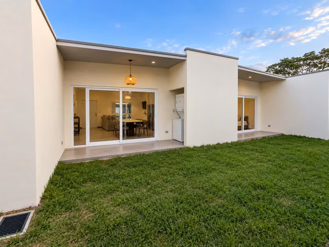 CASA AMUEBLADA EN ALQUILER –  RESIDENCIAL PRIVADO EN NATARUNDI  - Imagen 13