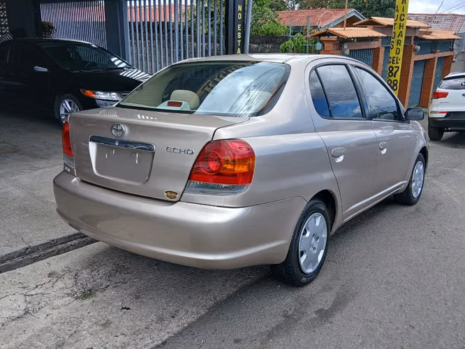 Toyota echo 