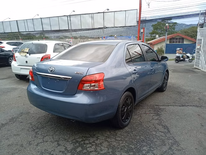Toyota yaris  - Imagen 11