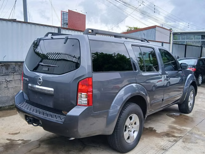Nissan pathfinder  - Imagen 6