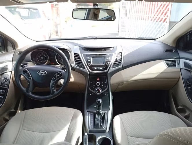 Hyundai elantra  - Imagen 9