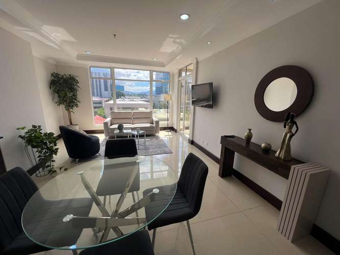 Se vende apartamento en torres del lago la sabana 