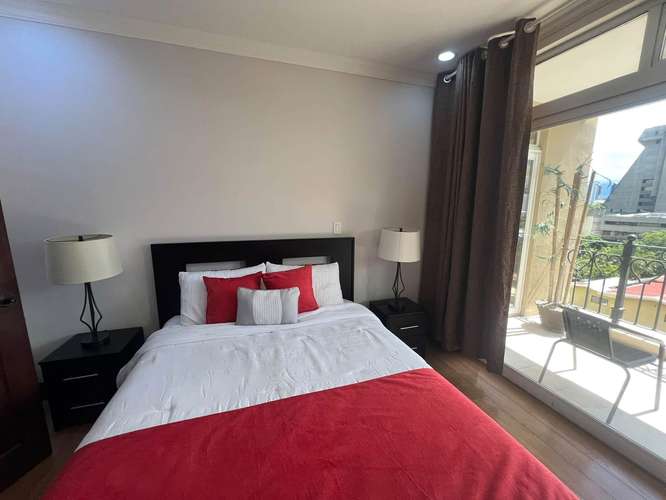 Se vende apartamento en torres del lago la sabana 