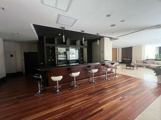 Se vende apartamento en torres del lago la sabana 