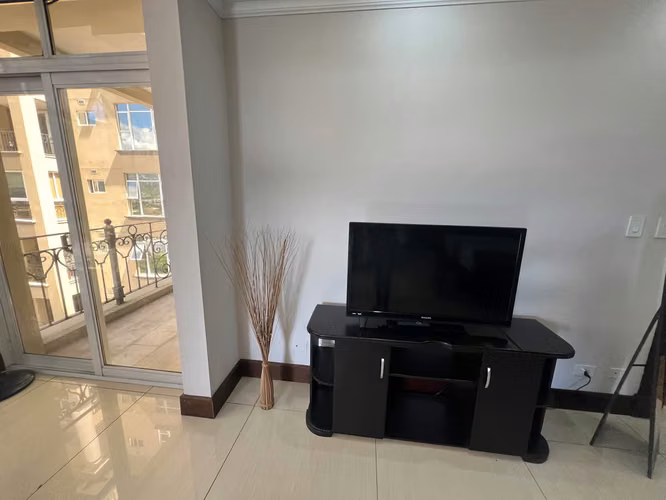 Alquiler de apartamento amueblado torres del lago sabana sur