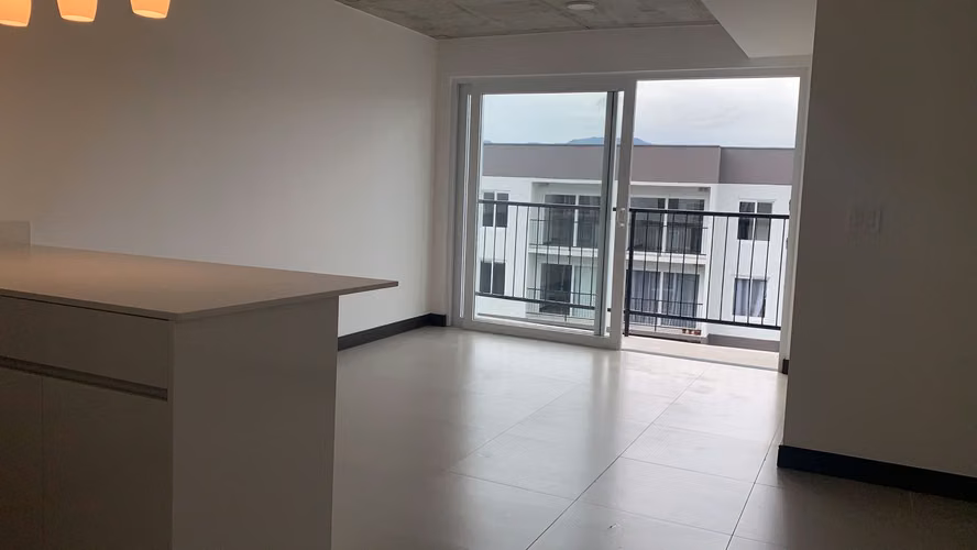 SE ALQUILA APARTAMENTO CON LINEA BLANCA CONDOMINIO KHAYA GRANADILLA DE CURRIDABAT - Imagen 8