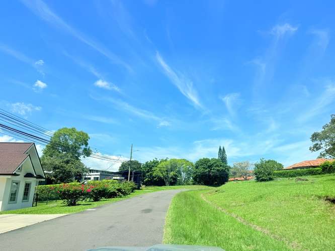 SE VENDE CASA NUEVA DE UN PISO RESIDENCIAL HACIENDA LOS REYES COSTA RICA YZB - Imagen 16