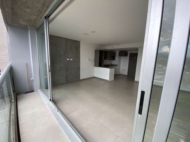 Torre Ifreses | 40 m², Balcón y Vista al Irazú