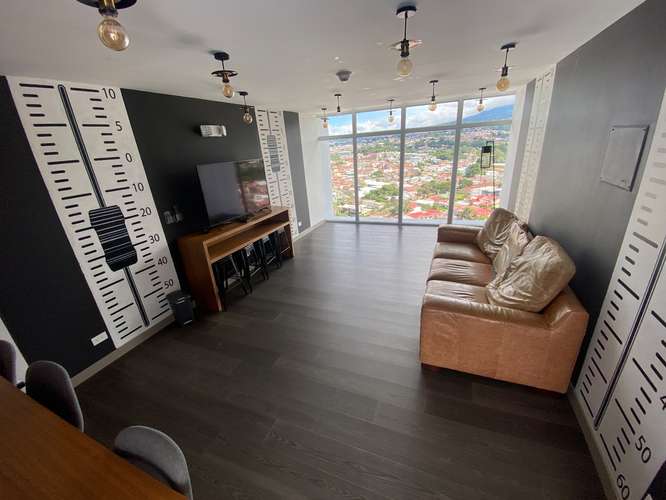Torre Ifreses | 40 m², Balcón y Vista al Irazú