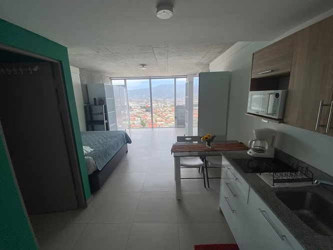 Torre Ifreses Piso 22 | Equipado + Parqueo + Servicios