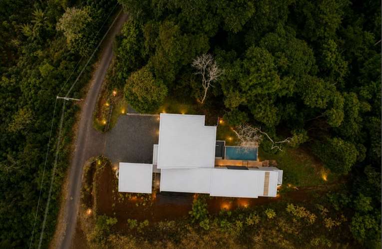 Casa con Piscina en Venta – Barrio Jesús, Atenas - Imagen 17