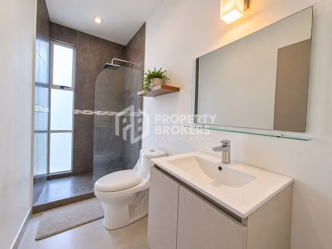 Alquiler de casa full amoblada | Piedades Santa Ana - Imagen 10