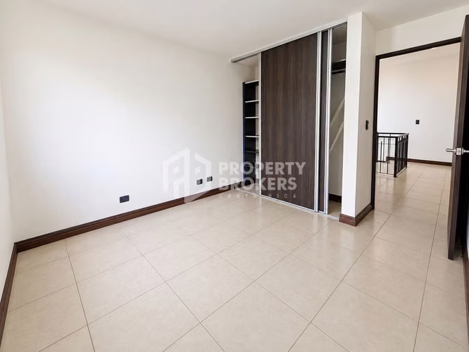 Alquiler de casa |  Santa Ana Centro | 3 hab | $1600