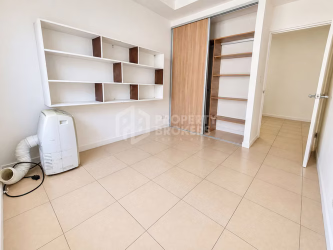 Alquiler de casa | Santa Ana | Línea blanca | 3 hab | Jardín | Terraza | $1550