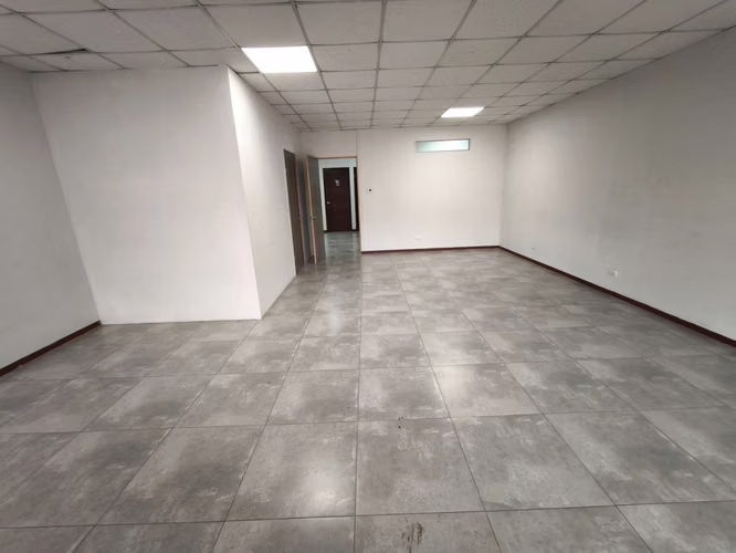 Alquiler local en San Pedro (2do piso) - Imagen 2