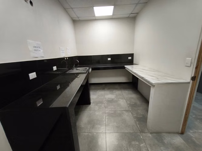 Alquiler local en San Pedro (2do piso) - Imagen 6