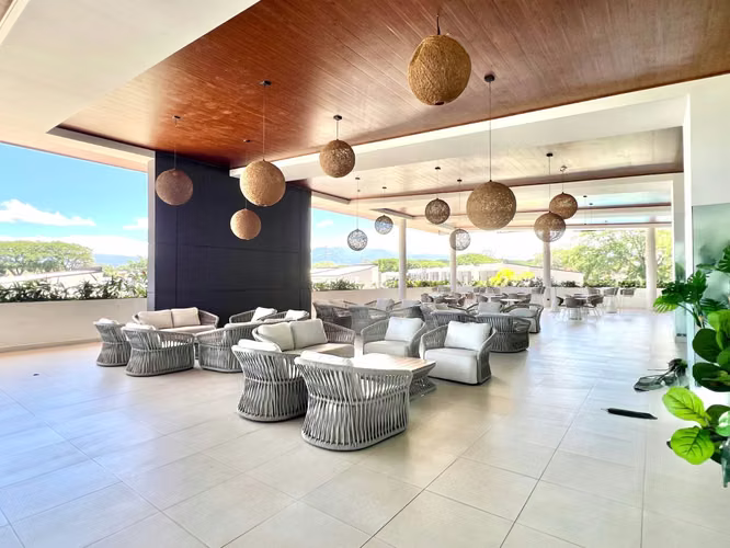  Alquiler de casa en Santa Ana - Lindora Village. 3 habitaciones. ¡Amenidades insuperables! 