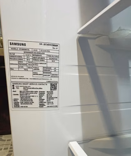 Refrigerador Samsung 16 pies 2 puertas  - Imagen 2