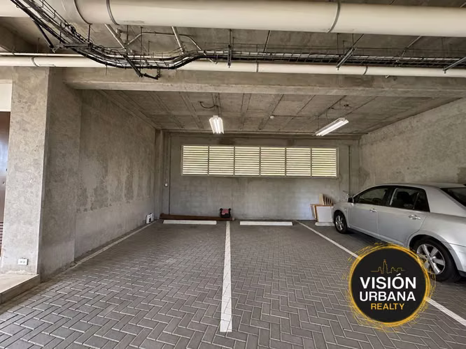 Apartamento de 3 Habitaciones en Distrito 4