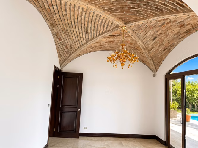 SPECTACULAR HOUSE IN ESCAZU IN GATED COMMUNITY - Imagen 16