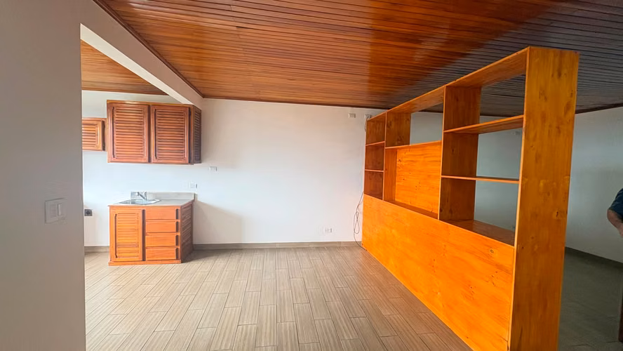 SE ALQUILA APARTAMENTO TIPO ESTUDIO EN ESCAZÚ FV