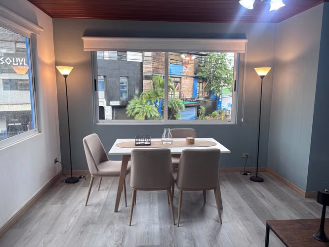 Apartamento grande en Barrio Escalante || iluminación y ventilación natural 
