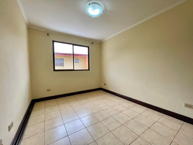 Casa 3 habitaciones con piscina en Pozos – $1.500 - Imagen 9