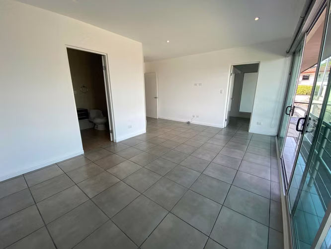 Condominio con 4 Unidades - Imagen 16