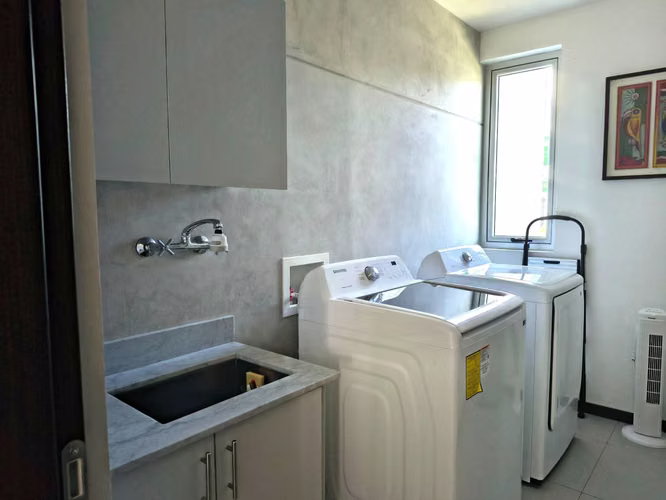 Lindora | Casa amoblada 2 habitaciones con jardín | $2.800 - Imagen 14