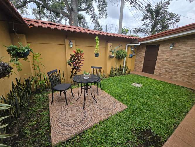 VENTA DE CASA, UNA PLANTA CON ZONA VERDE, PEQUEÑO CONDOMINIO, ALAJUELA - Imagen 16