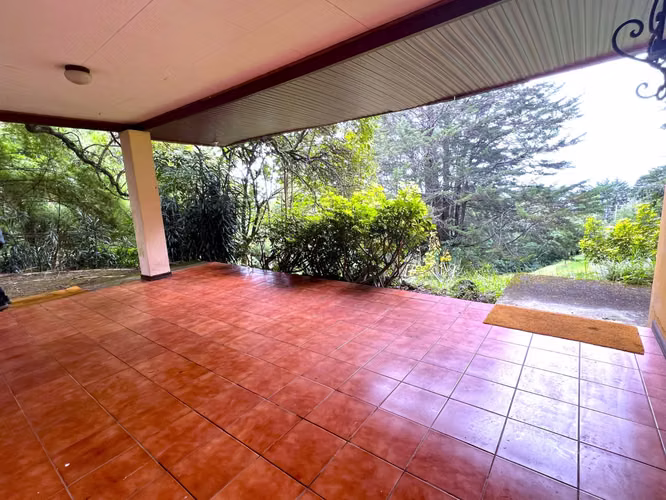 Venta Casa rodeada de bosque 6000 m², Santa Bárbara de Heredia (PA) - Imagen 4
