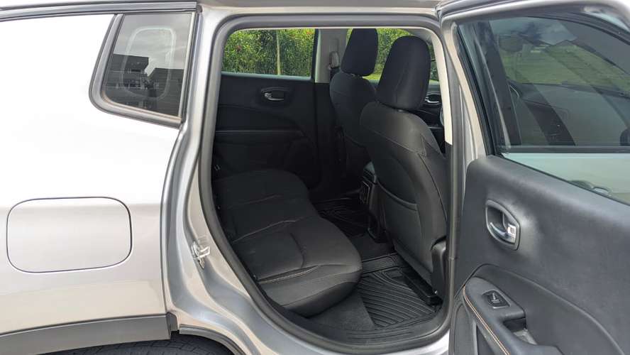 ¡Como nuevo! Jeep Compass 2020 Sport 4x2 – Solo 59.300 km