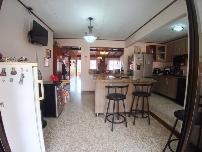 VENTA DE CASA EN ROHRMOSER - Imagen 6