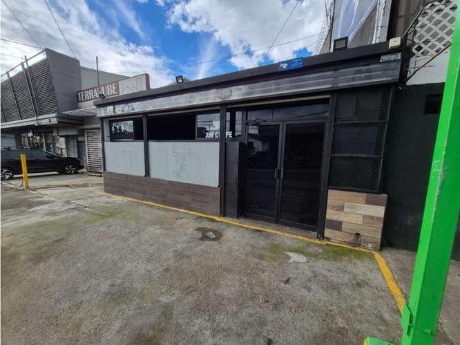 LOCAL COMERCIAL EN ALQUILER – BARRIO LA CALIFORNIA, SAN JOSÉ - Imagen 7