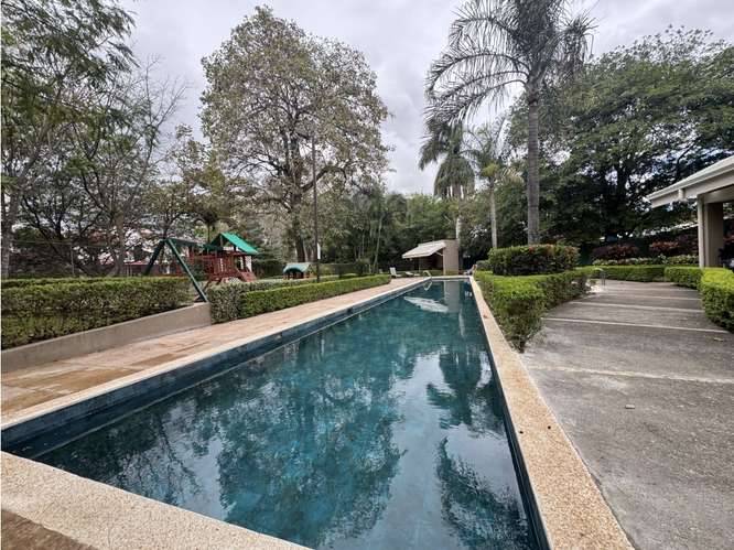Gran Apartamento en Venta en Condominio, Santa Ana Centro - Imagen 17