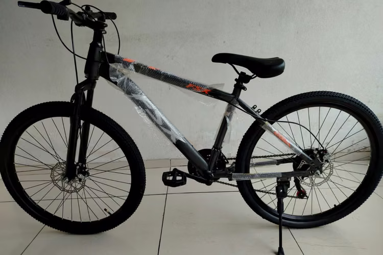 Bicicleta montañera, número 26 totalmente nueva, frenos de disco, horquilla de suspensión. Número contacto   - Imagen 4