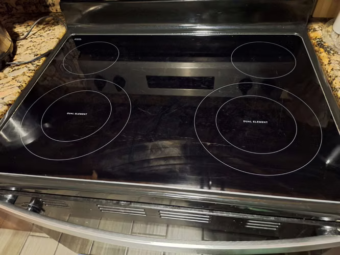 Se vende cocina ,muy poco uso - Imagen 4